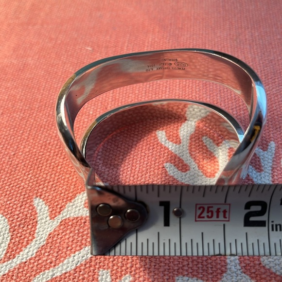 Tiffany & Co. Elsa Peretti Open Cuff Bracelet - Picture 13 of 16
